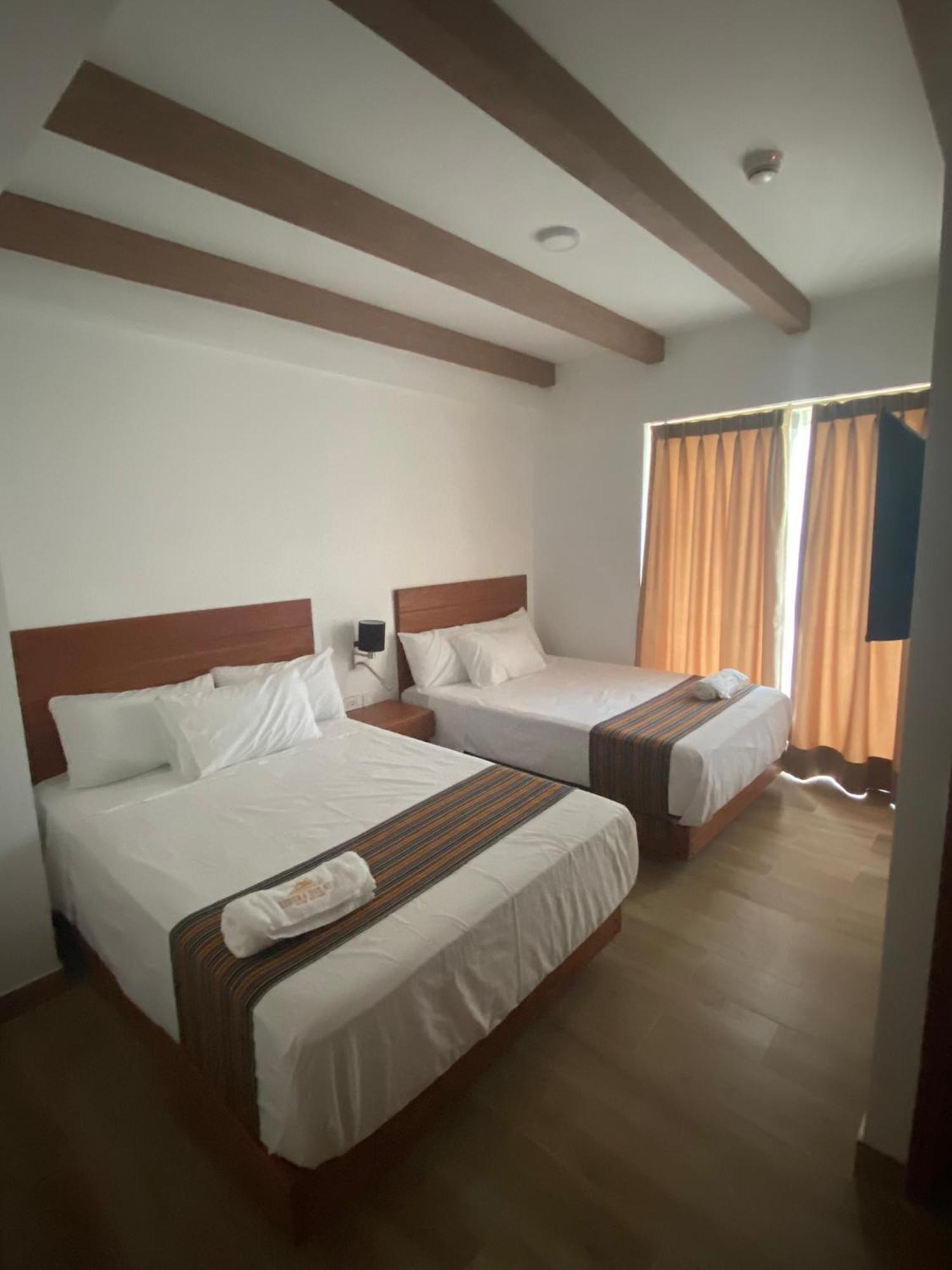 Ribera Del Rio Club Resort Сьєнегуїлья Екстер'єр фото